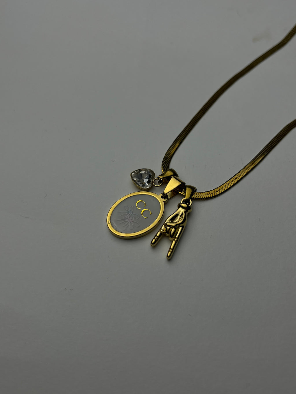 CREA LA TUA COLLANA TIMELESS ORO